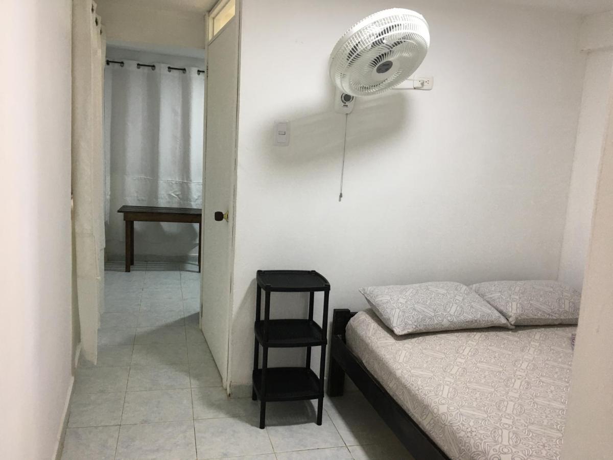 Sunny Beach Apartments San Andrés Екстериор снимка